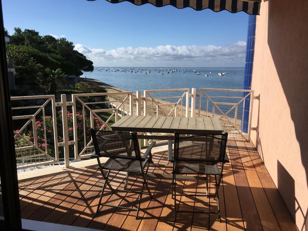 Hôtel Le Clos des Pins 83140 Six-Fours-les-Plages