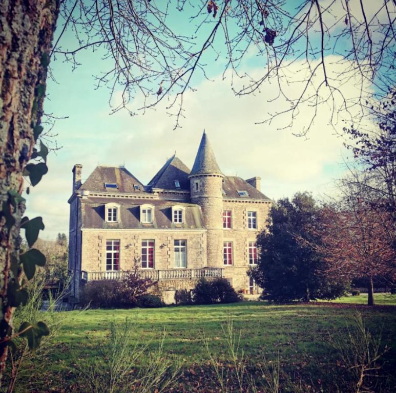 Hôtel Hotel Le Domaine De La Ferriere La Ferrière. 56420 Buléon
