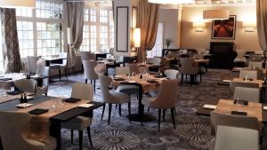Hotel Le Lion D'Or et Restaurant La Table Du Lion