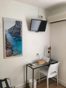 Hôtel Hôtel Le Mistral 8, Avenue des Goumiers 13008 Marseille Provence-Alpes-Côte d\'Azur