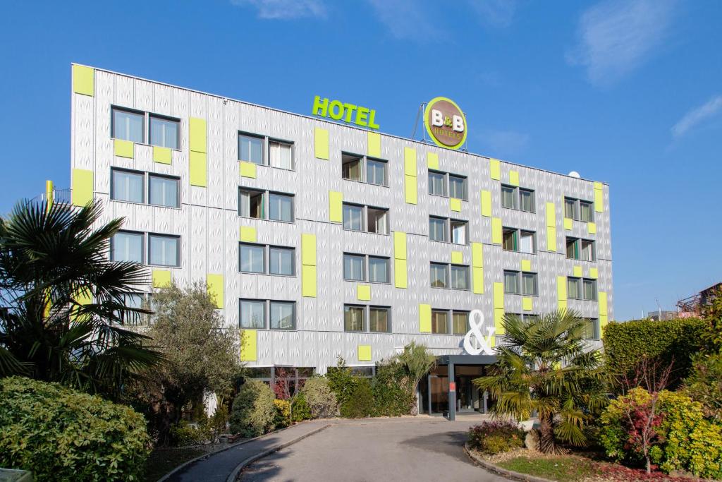 Hôtel Le Neptune en Camargue 13460 Les Saintes-Maries-de-la-Mer