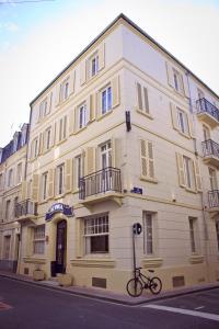 Hôtel Hotel Le Reynita 29 Rue Carnot 14360 Trouville-sur-Mer Normandie
