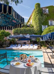 Hôtel Hôtel Le Y 1 Avenue Paul Signac 83990 Saint-Tropez Provence-Alpes-Côte d\'Azur