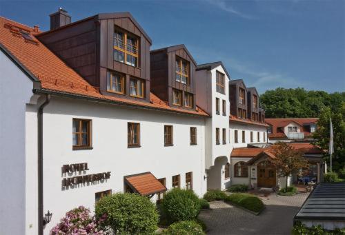 Hôtel Hotel Lechnerhof Unterföhring Eichenweg 4 85774 Munich