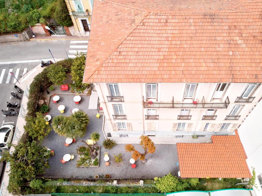 Hôtel Hotel Lemon 10 rue albert 1er 06500 Menton