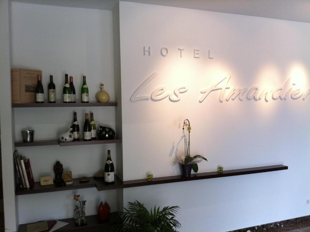 Hôtel Hotel Les Amandiers 13, Avenue De Nîmes 07300 Tournon-sur-Rhône