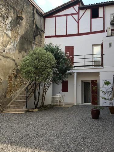 Hotel Les Arceaux