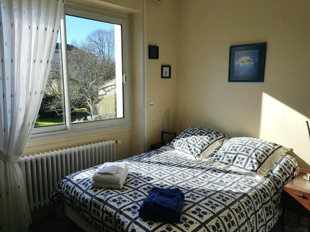 Hotel Les Messugues 06570 Saint-Paul-de-Vence