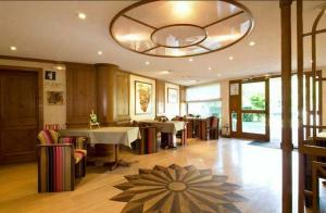 Hotel Les Remparts
