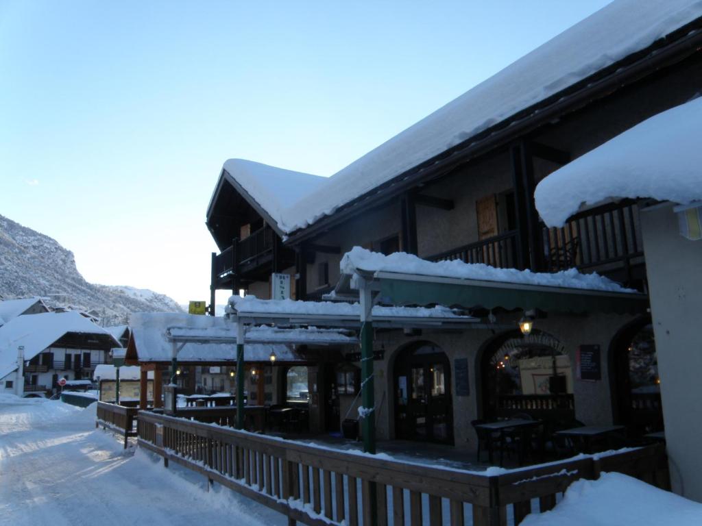 Hôtel les Vallois Rière Pont, 05290 Vallouise