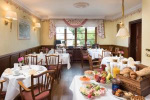 Hôtel Hotel Linther Hof Chausseestrasse 20 14822 Linthe Brandebourg