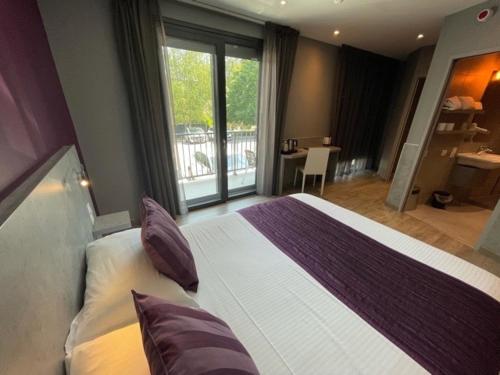 Hôtel Logis Restaurant La Fontaine