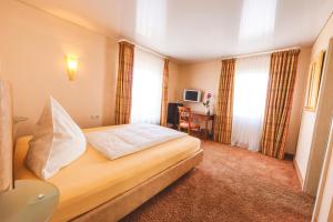 Hôtel Hotel Löwen 51 Hauptstraße 76344 Eggenstein-Leopoldshafen Bade-Wurtemberg