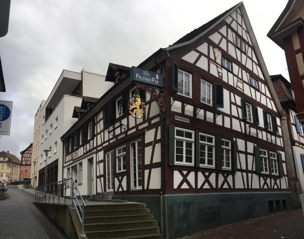 Hotel Löwen Obertorstr. 5 1. Obergeschoss, 77933 Lahr/Schwarzwald