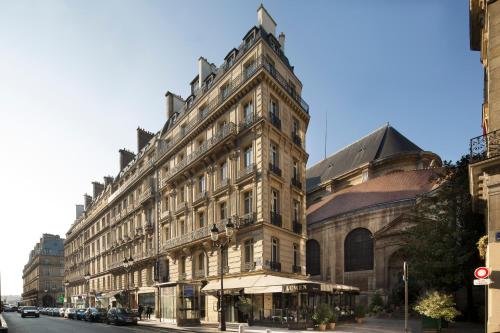 Hotel Lumen Paris Louvre