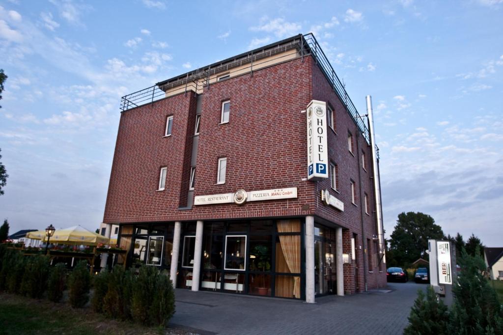 Hotel Manu Detmolder Straße 196, 33100 Paderborn