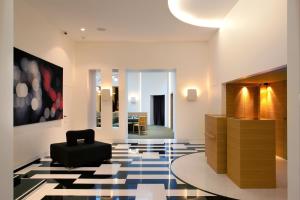 Hotel Marignan Champs-Elysées