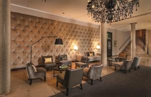 Hotel Maximilian’s