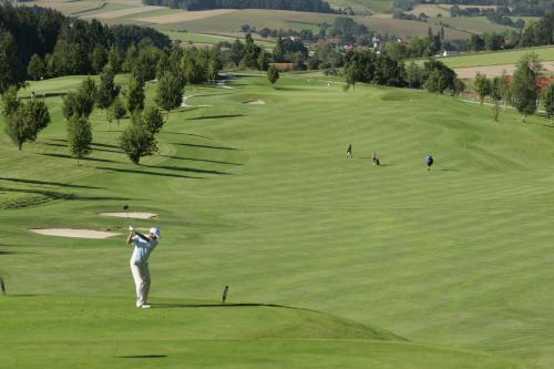 Hotel Maximilian - Wellness und Golfhotel