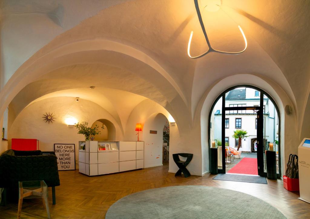 Hôtel Hotel Maxplatz Maxplatz 7 / Ludwigstr. 15 95028 Hof