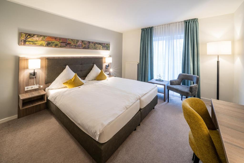 Hotel Meyerink Up de Bookholt 42-52, 48691 Vreden