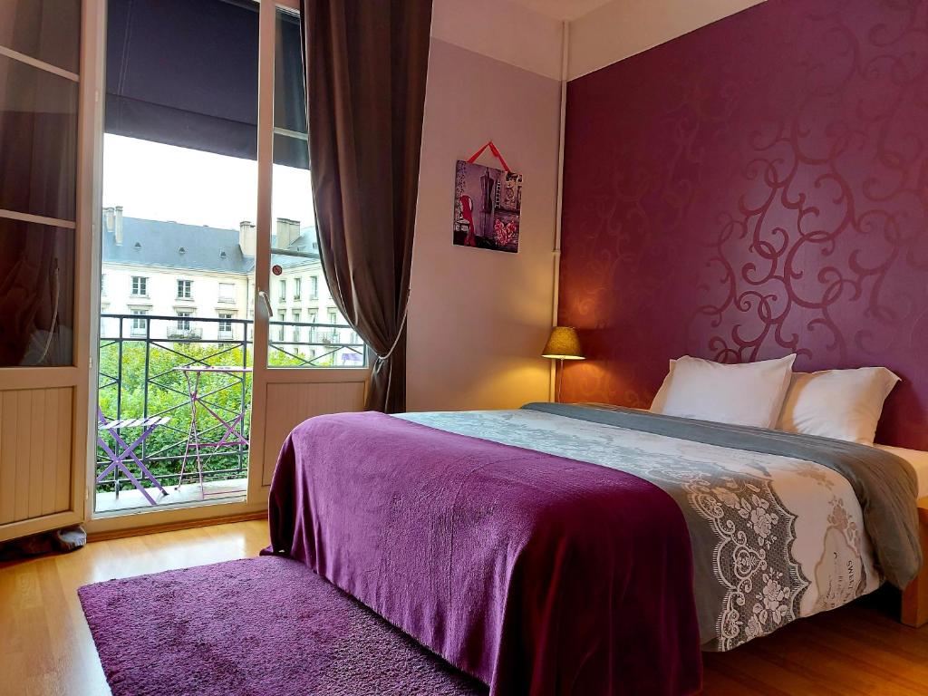 Hotel Mondial 3 Place de la Resistance, 37000 Tours