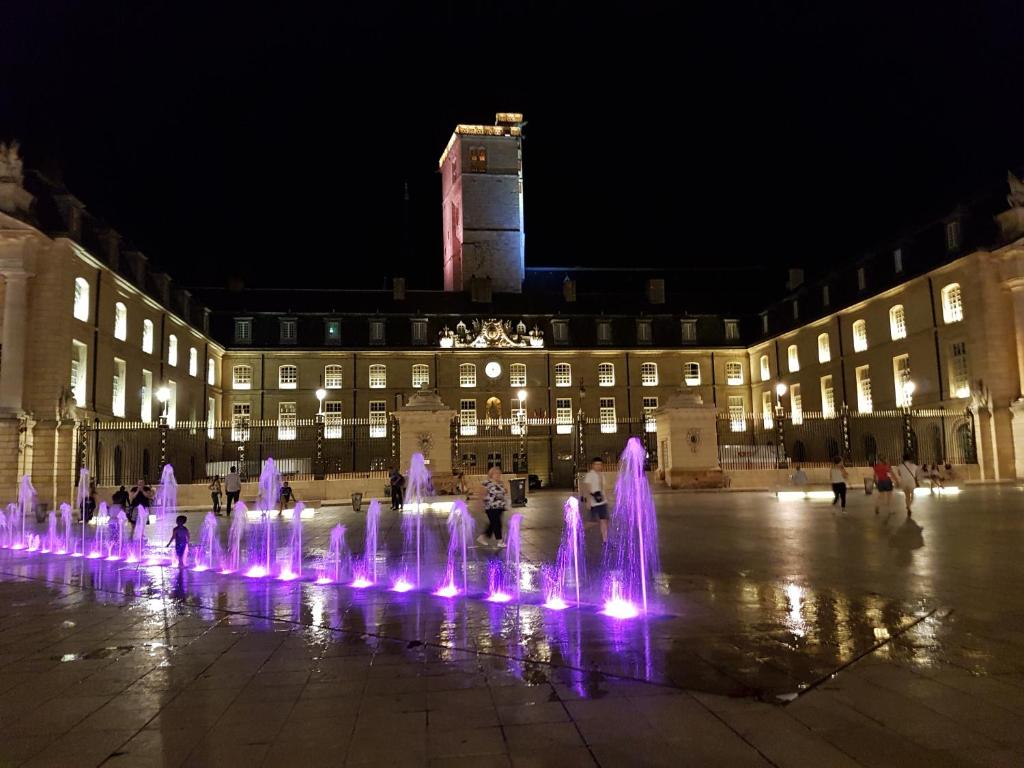 Hôtel Hôtel Montchapet Dijon Centre 26 rue Jacques Cellerier 21000 Dijon