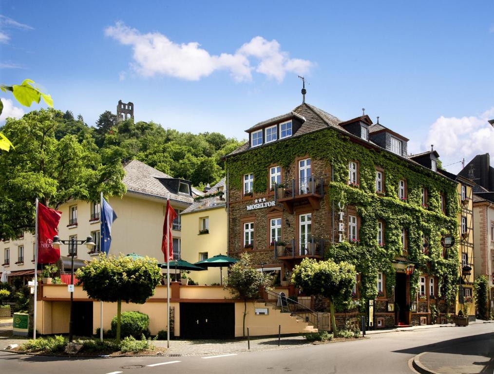 Hôtel Hotel Moseltor Moselstr. 1 56841 Traben-Trarbach