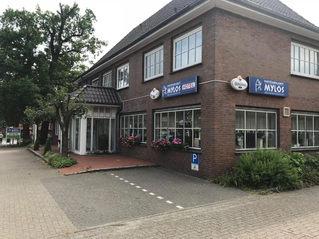 Hotel Mylos Bahnhofstraße 3, 27419 Sittensen