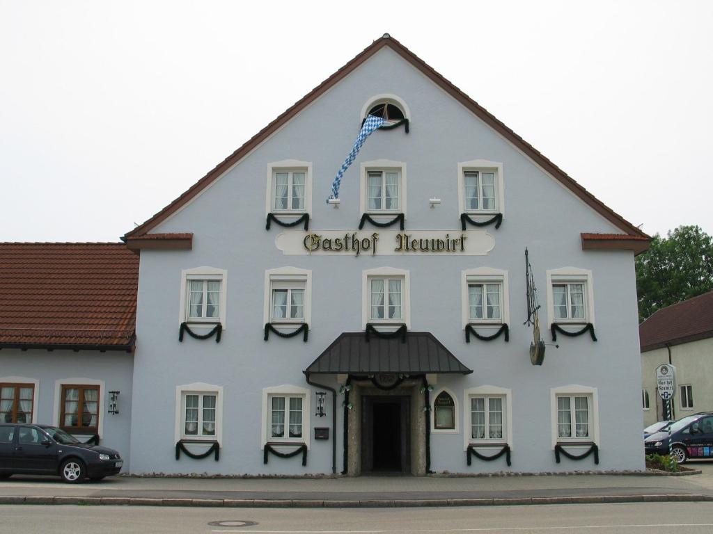 Hotel Neuwirt Hauptstr. 51, 85399 Hallbergmoos