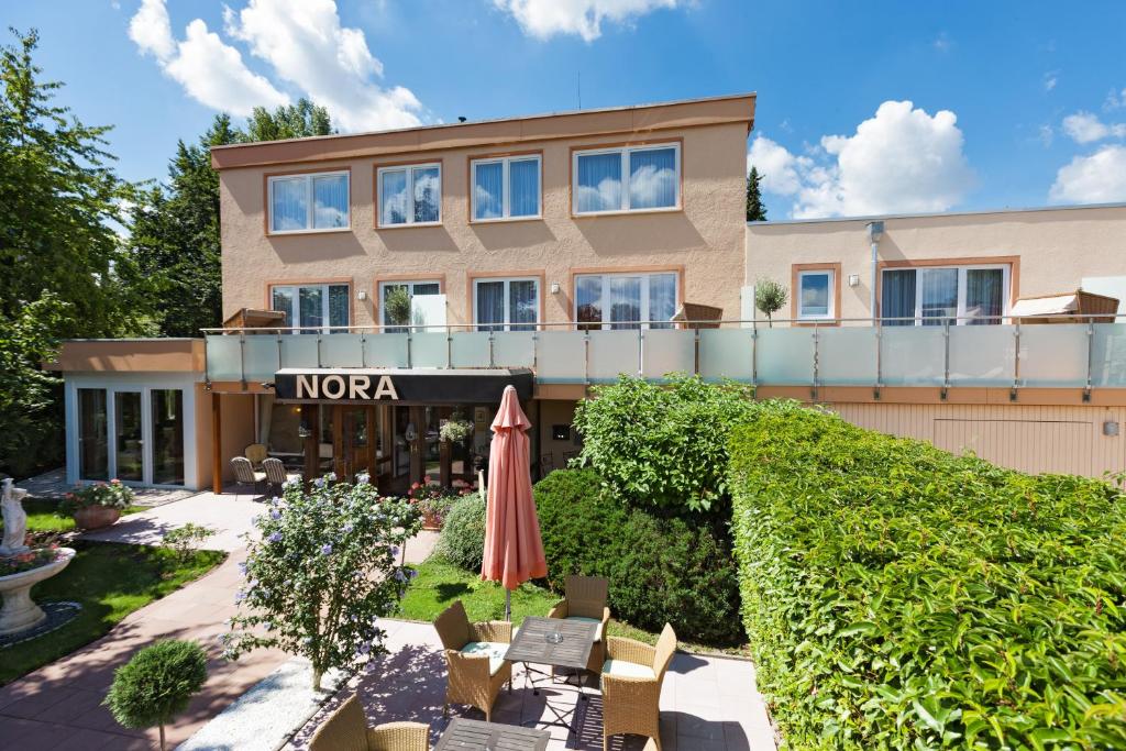 Hôtel Hotel Nora Thuerachstrasse 14 79189 Bad Krozingen