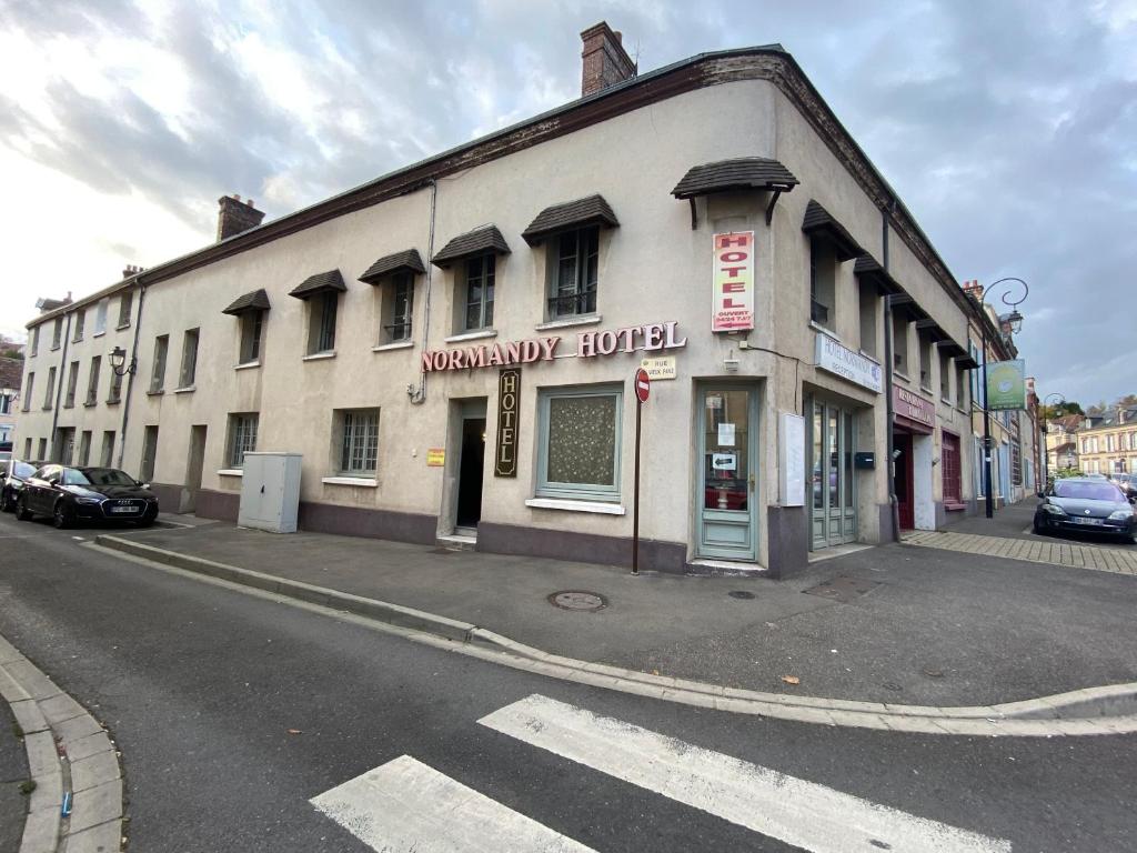 Hôtel Hotel Normandy 35 Rue du Bois Sabot 28100 Dreux