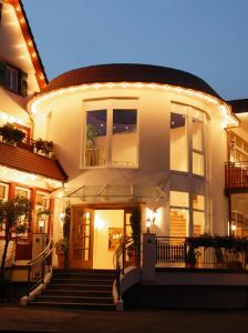 Hôtel Hotel Ochsen Bahnhofstrasse 2 75339 Höfen an der Enz Bade-Wurtemberg