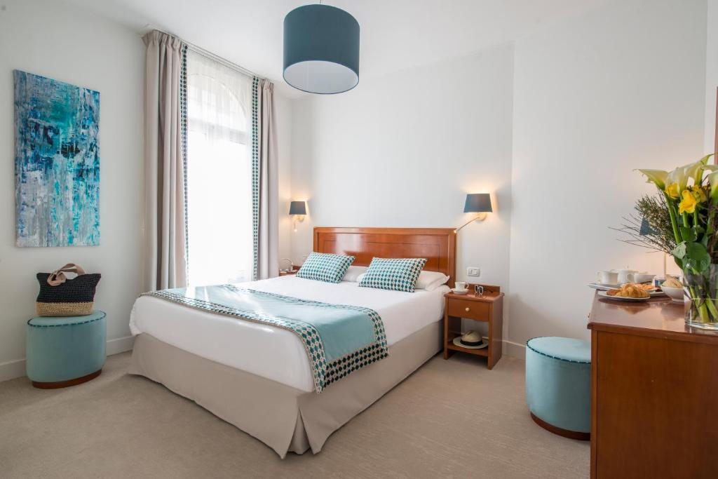 Hôtel Hotel Olympia 17 bis, Boulevard du Général Leclerc 06240 Beausoleil