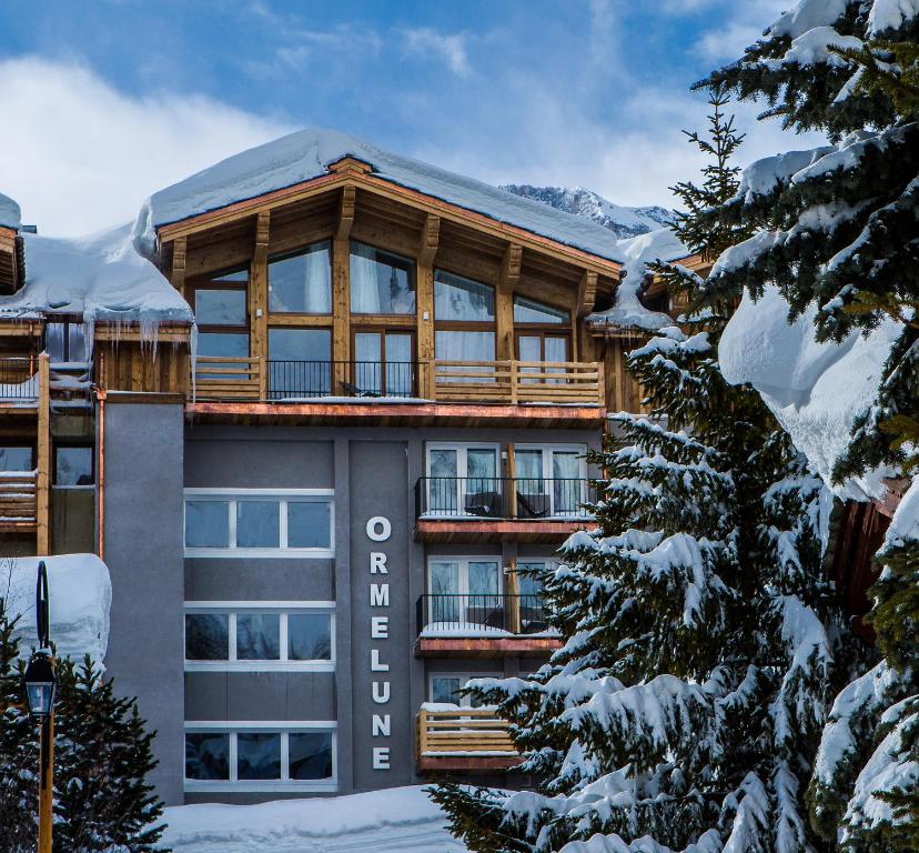 Hotel Ormelune Rue Noël Machet, 73150 Val dʼIsère