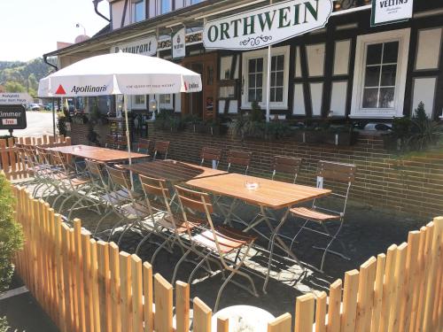 Hotel Orthwein -kostenfreie Parkplätze-