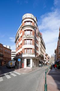 Hôtel Hotel Ours Blanc - Wilson 2 Rue Victor Hugo 31000 Toulouse Midi-Pyrénées