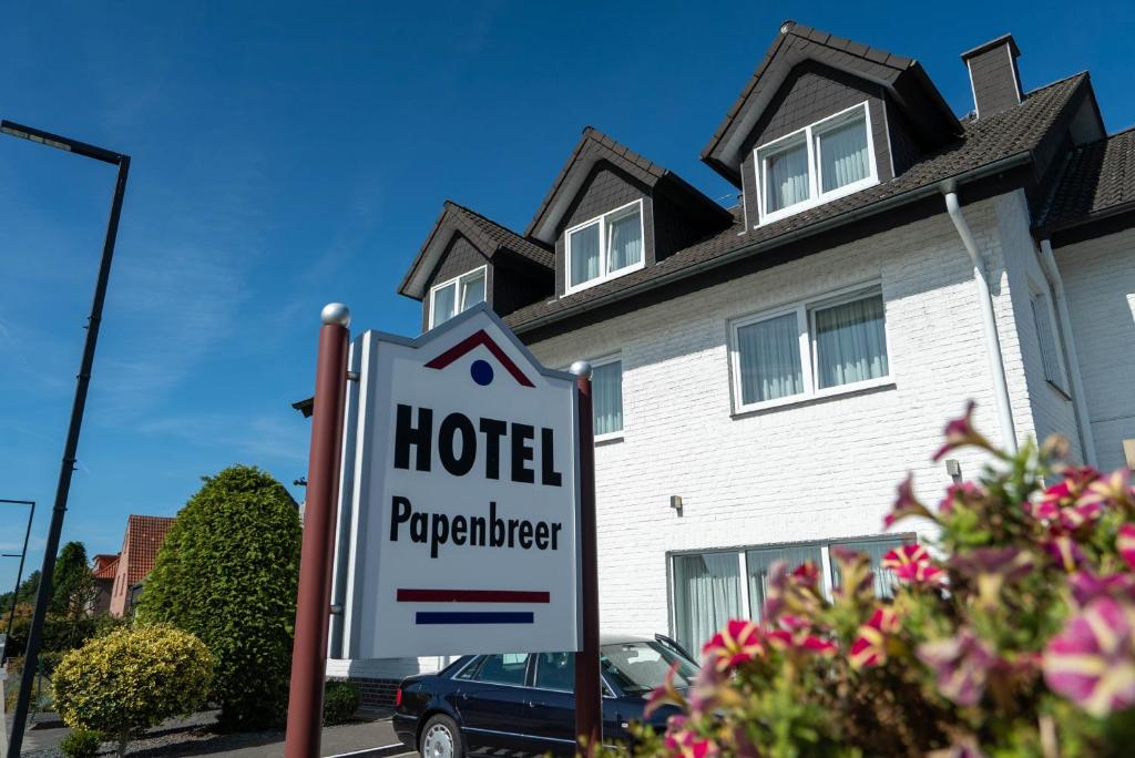 Hotel Papenbreer 82 Gütersloher Straße, 33415 Verl