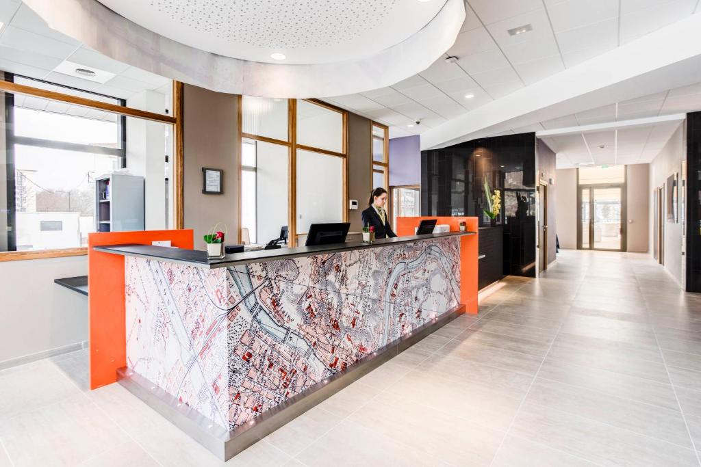 Hôtel Hotel ParkSaône 26, rue Félix Mangini - Rue des mûriers 69009 Lyon