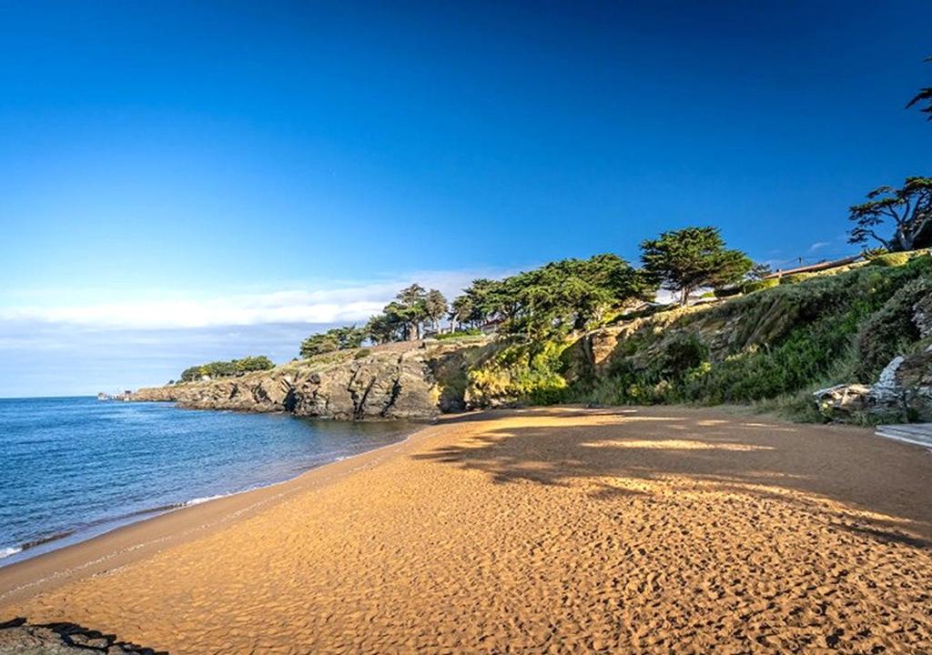 Hôtel Hotel Particulier LE ROCHER DES MARAIS \ 13 Rue Des Sablons Ste Marie Sur Mer Pornic 44210 Pornic