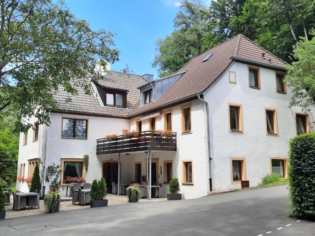 Hotel Pension Blüchersruh Maintalstr. 50, 95460 Bad Berneck im Fichtelgebirge