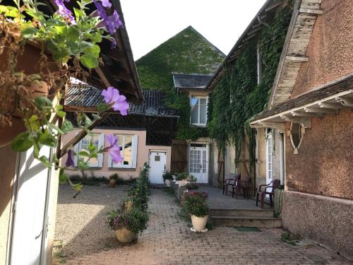 HOTEL Perreau