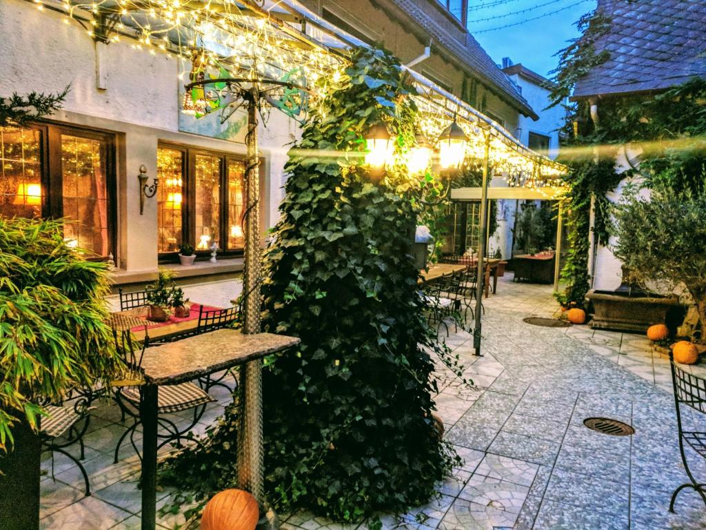 Hotel Peter Schaefer Hauptstr. 51, 65462 Ginsheim-Gustavsburg