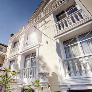 Hôtel Hotel Peter Schaefer Hauptstr. 51 65462 Ginsheim-Gustavsburg Hesse