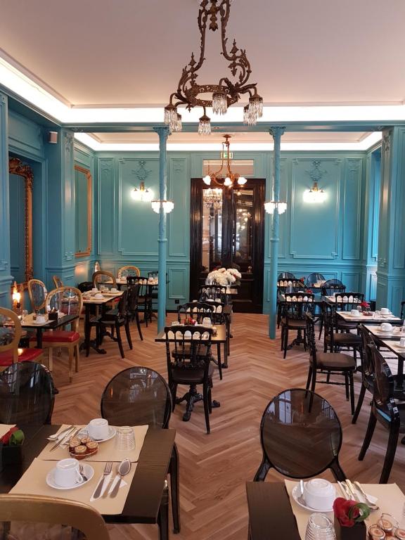 Hotel Peyris Opera 10 Rue Du Conservatoire, 75009 Paris