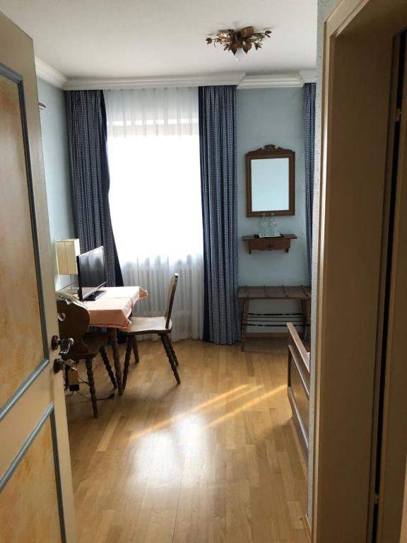 Hotel Pflieger Simbacher Str. 21, 94060 Pocking