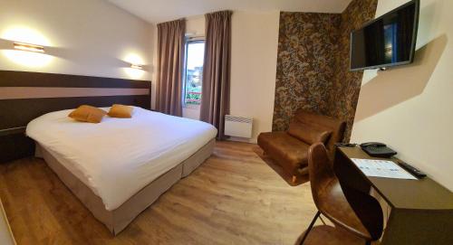 Hotel Pont De Senard