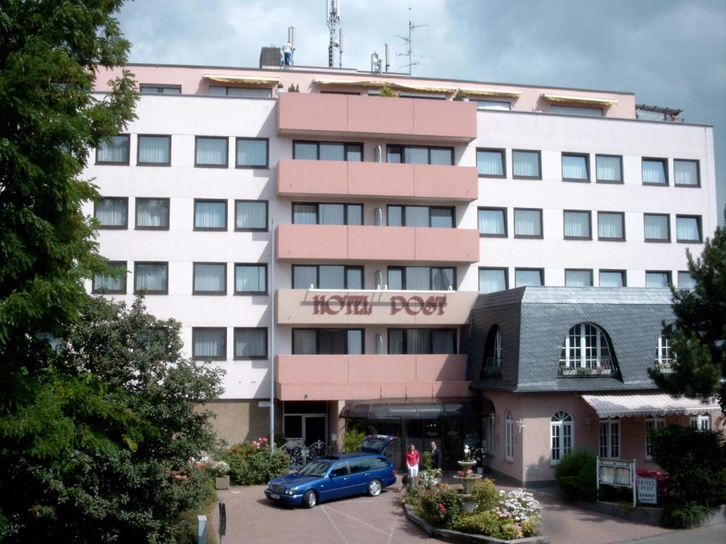 Hôtel Hotel Post Frankfurt-Airport Sindlinger Bahnstrasse 12-16 65931 Francfort-sur-le-Main