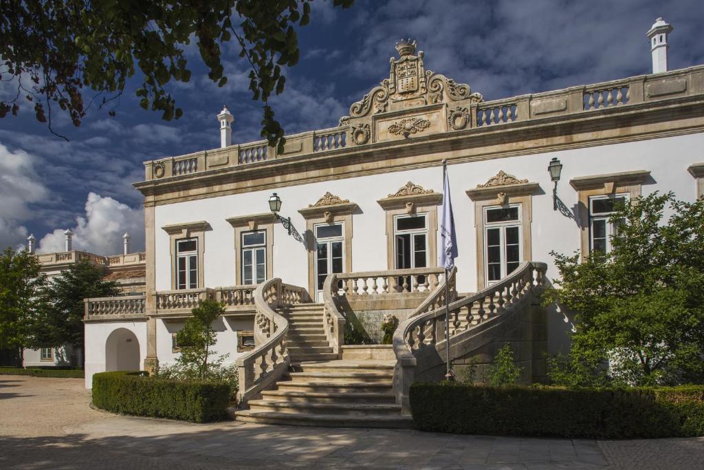 Hotel Quinta das Lagrimas - Small Luxury Hotels Rua António Augusto Gonçalves, 3041-901 Coimbra