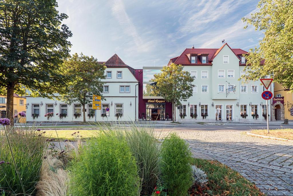 Hotel Rappen Rothenburg ob der Tauber Vorm Würzburger Tor 10, 91541 Rothenburg ob der Tauber